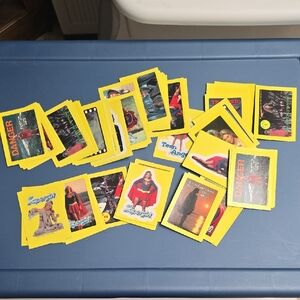SUPERGIRL Supergirl Movie 1984 Topps Sticker Trading Card Set